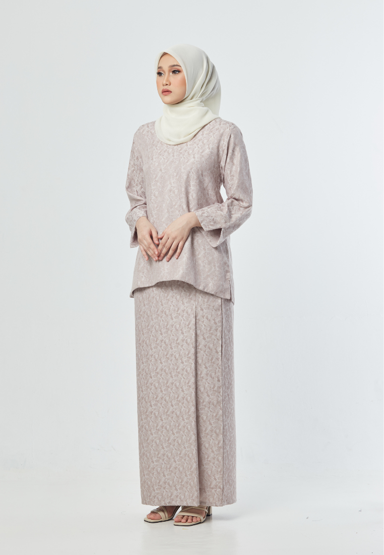 Khaleeda Kurung Kedah | Peach