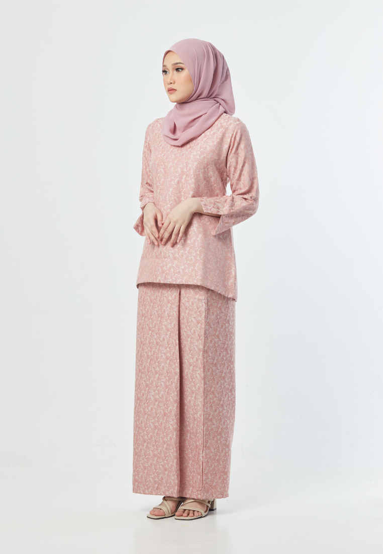 Khaleeda Kurung Kedah | Pink