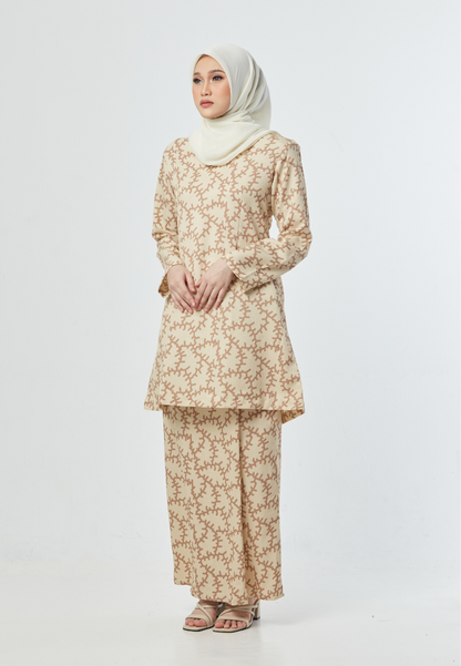 The Khaleesa Kurung | Beige