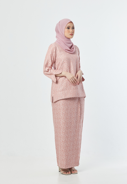 Khaleeda Kurung Kedah | Pink