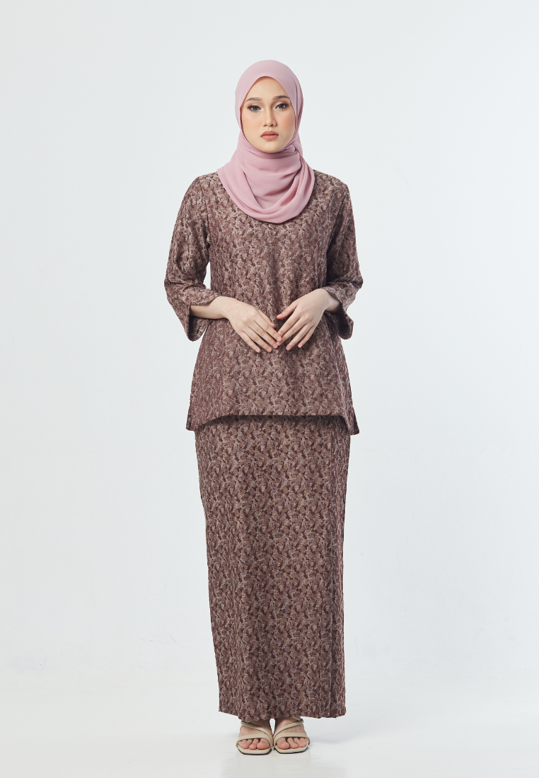 Khaleeda Kurung Kedah | Maroon