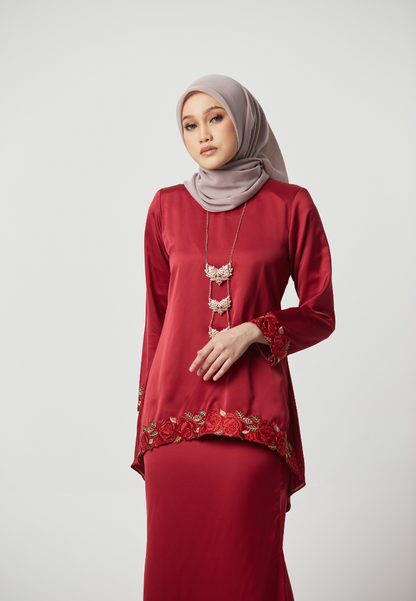 Kurung Moleq - Maroon