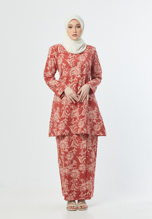 The Khaleesa Kurung | Red