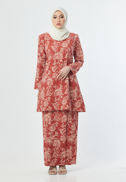 The Khaleesa Kurung | Red