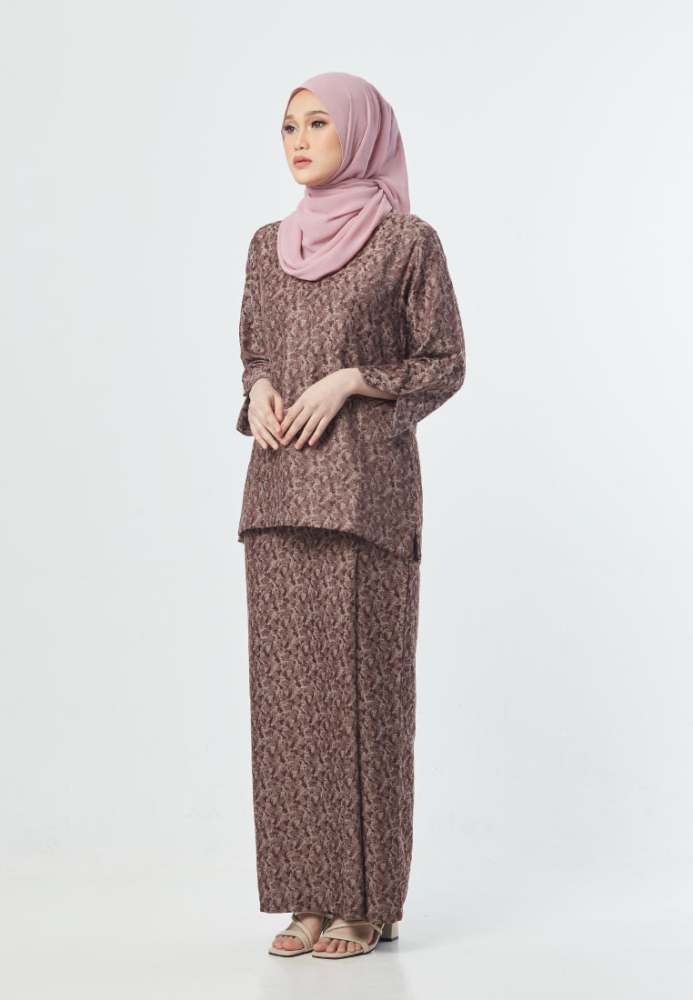 Khaleeda Kurung Kedah | Maroon