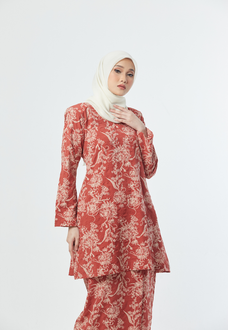 The Khaleesa Kurung | Red