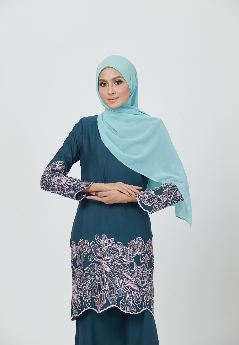 Rosey Kurung | Emerald