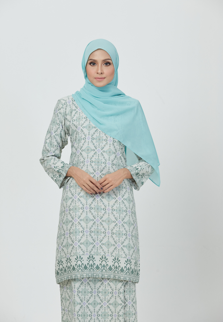 The Emerald Kurung | Powder