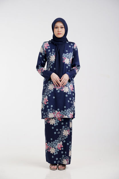 Nona | Navy Blue