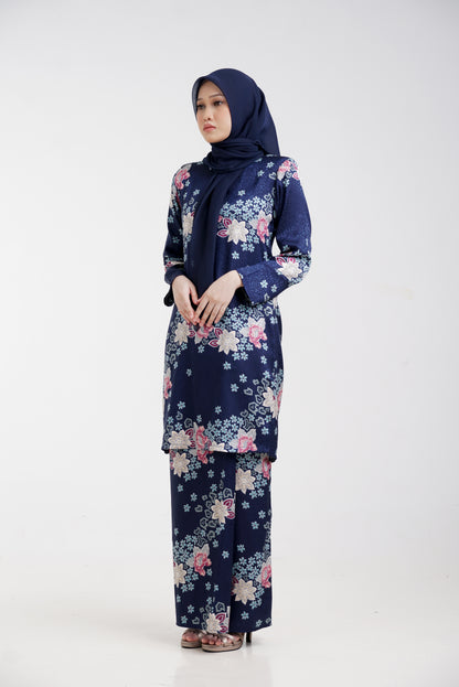 Nona | Navy Blue